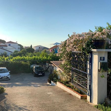 Danijela Lägenhet Mali Lošinj Exteriör bild